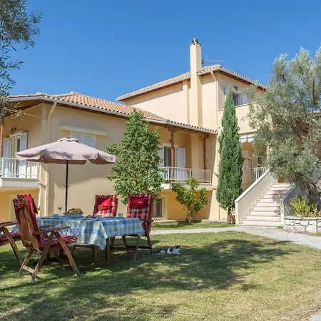 Oli Terra Lefkada City