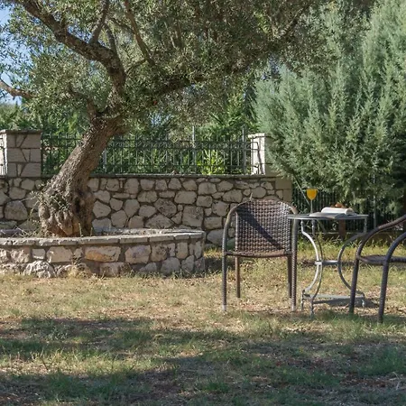 Oli Terra Apartment Lefkada City